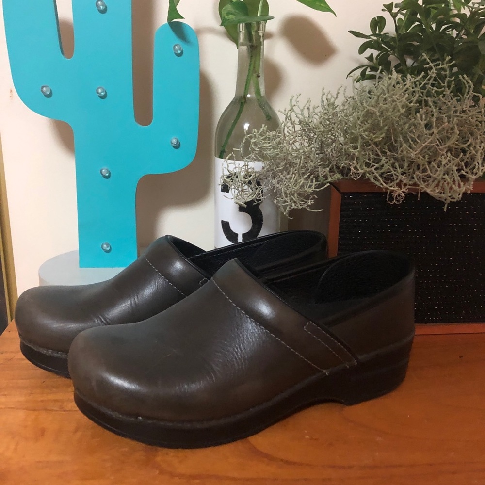 Gray Danskos size 39 (US size 9)